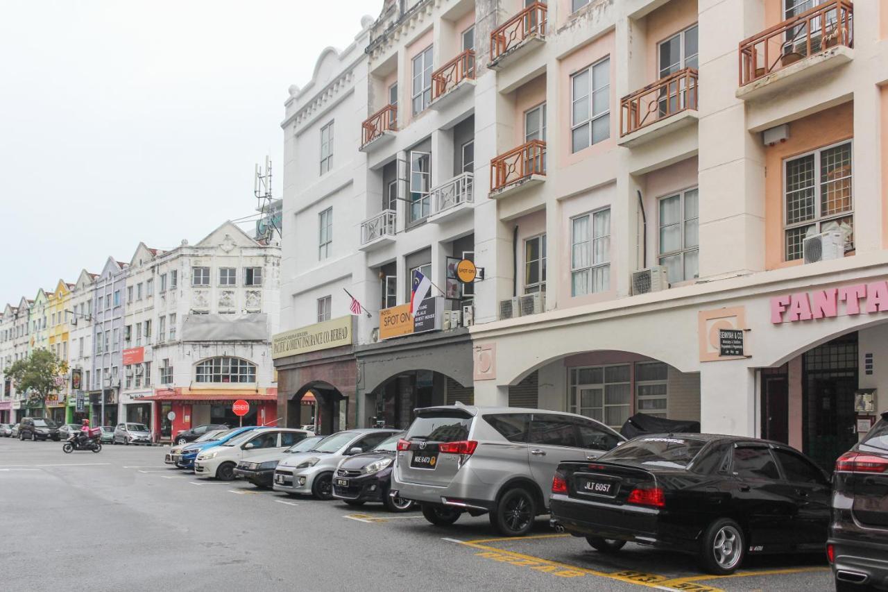 สปอต ออน 89952 ซายัง เซลาลู เกสต์เฮาส์ Malacca ภายนอก รูปภาพ